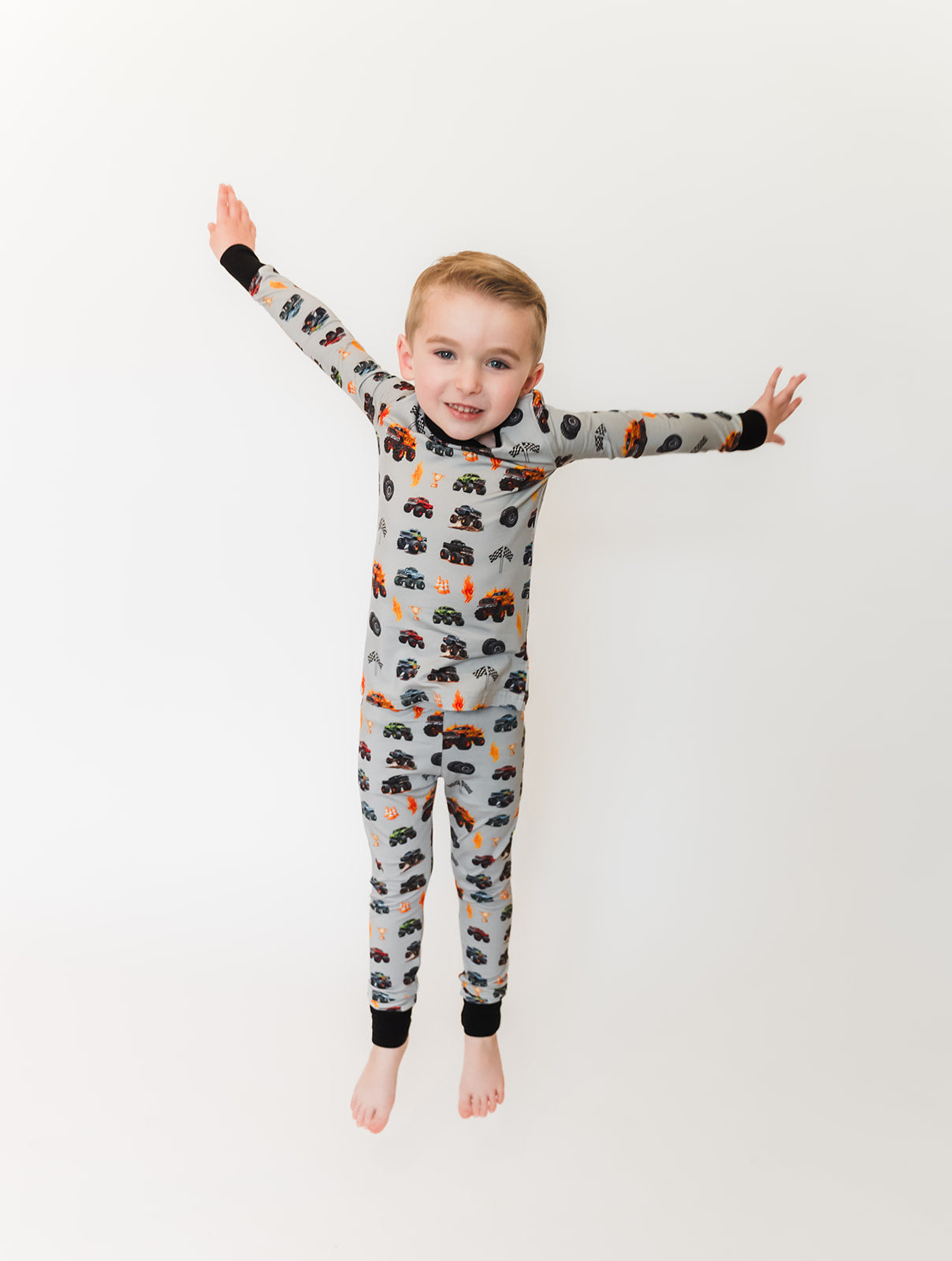 NEW - PJ SET - MONSTER TRUCK